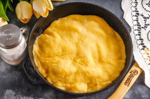 Яблочный тарт с карамелью Яблочный тарт с карамелью