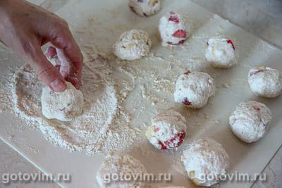 Сырники с клубникой и бананом