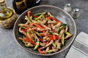 Салат "Чим-чим" с мясом Салат "Чим-чим" с мясом