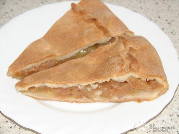 Рецепт: Бездрожжевой пирог с яблоками - На сметане