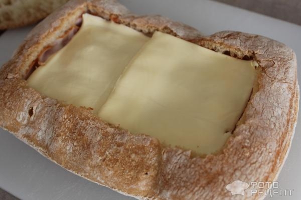 Рецепт: Чиабатта с начинкой - с беконом и сыром Рецепт: Чиабатта с начинкой - с беконом и сыром