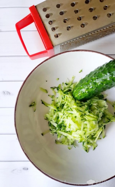 Рецепт: Хрустящие кабачки - с соусом