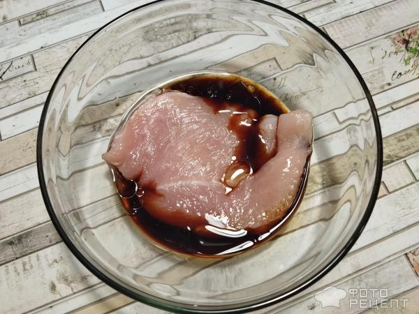 Рецепт: Куриное филе со стручковой фасолью - под творожной заливкой в духовке Рецепт: Куриное филе со стручковой фасолью - под творожной заливкой в духовке