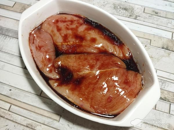 Рецепт: Куриное филе со стручковой фасолью - под творожной заливкой в духовке Рецепт: Куриное филе со стручковой фасолью - под творожной заливкой в духовке