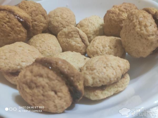 Рецепт: Песочное печенье "Нежность" - С варёным сгущеным молоком. Рецепт: Песочное печенье "Нежность" - С варёным сгущеным молоком.