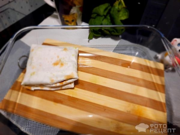 Рецепт: Рыба запеченная в лаваше - Шпинат, филе хека , лаваш!