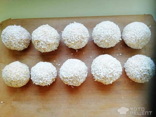 Рецепт: Шарики творожные - С клубникой