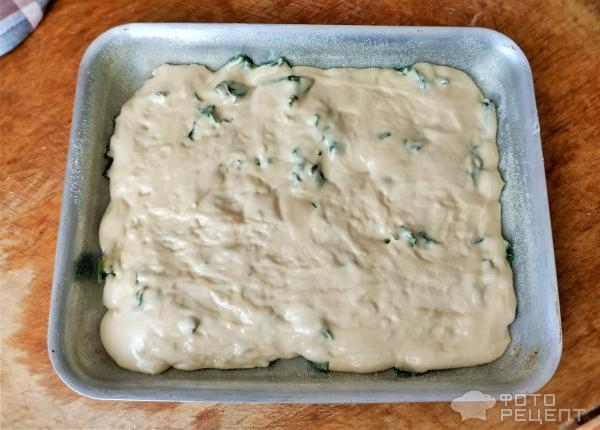 Рецепт: Шарлотка со щавелем - Быстрый сладкий пирог Рецепт: Шарлотка со щавелем - Быстрый сладкий пирог