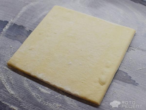 Рецепт: Слойки с моцареллой - Косички с палочками моцареллы - быстро и вкусно! Рецепт: Слойки с моцареллой - Косички с палочками моцареллы - быстро и вкусно!