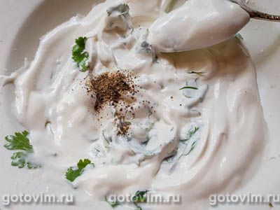 Семга в духовке, запеченная с картошкой в сметане