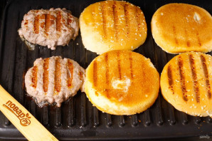 Бургеры на электрогриле Бургеры на электрогриле