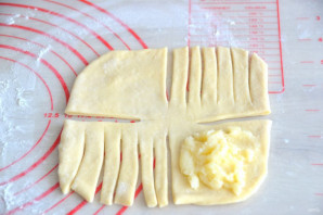 Бриошь с кремом "Патисьер"