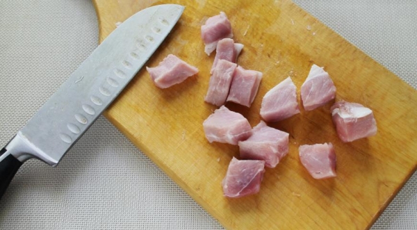 Свинина в сметанном соусе, пошаговый рецепт с фото