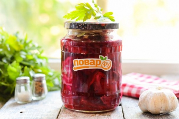 Капуста со свеклой и хреном на зиму Капуста со свеклой и хреном на зиму