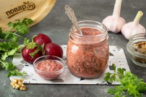 Соус "Ткемали" с грецкими орехами Соус "Ткемали" с грецкими орехами