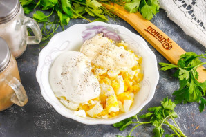 Жареные огурцы с яйцами Жареные огурцы с яйцами