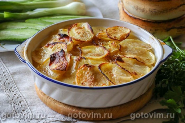 Картофель буланжер (Boulangère potatoes)