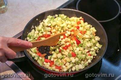 Щи с кабачками