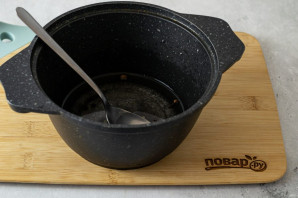 Маринованный чеснок с крыжовником