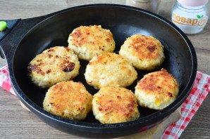 Котлеты из индейки с кукурузой