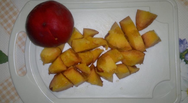 Домашнее сливочно-персиковое мороженое, пошаговый рецепт с фото Домашнее сливочно-персиковое мороженое, пошаговый рецепт с фото