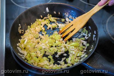 Булочки, фаршированные мясом с фасолью и перцем чили по-мексикански Булочки, фаршированные мясом с фасолью и перцем чили по-мексикански