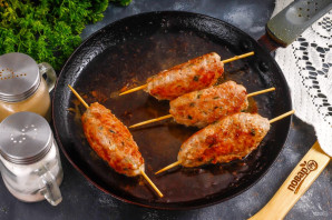 Люля-кебаб из баранины и курицы Люля-кебаб из баранины и курицы