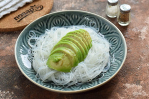 Салат "Эби авокадо" Салат "Эби авокадо"