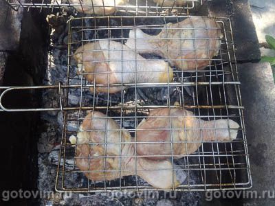 Куриные ножки на мангале, маринованные в соевом соусе