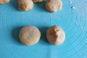 Пончики с малиной Пончики с малиной