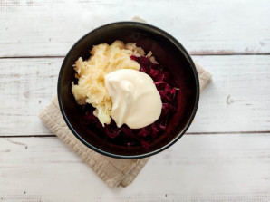 Копченый салат из свеклы Копченый салат из свеклы