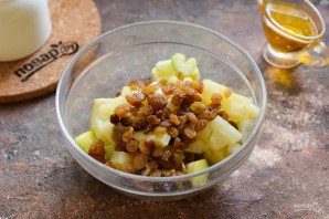 Салат "Гусарский" с сельдереем Салат "Гусарский" с сельдереем