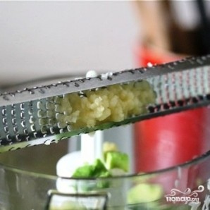 Заправка для цезаря из авокадо Заправка для цезаря из авокадо