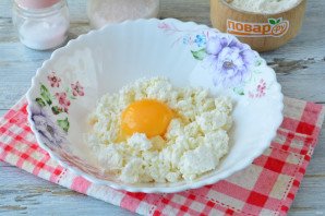 Сырники с черносливом Сырники с черносливом