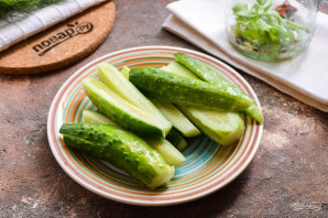 Соленые огурцы без сахара на зиму Соленые огурцы без сахара на зиму