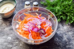 "Коул слоу" с ананасом "Коул слоу" с ананасом