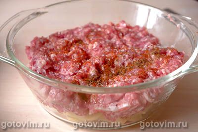 Картофельная запеканка с фаршем, помидорами и молочной заливкой Картофельная запеканка с фаршем, помидорами и молочной заливкой