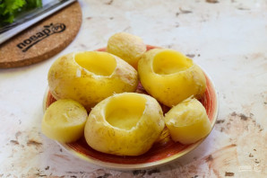 Картошка с сюрпризом внутри Картошка с сюрпризом внутри