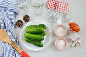 Огурцы в томатном соусе Огурцы в томатном соусе