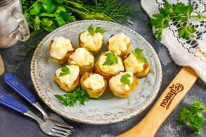 Жареные огурцы с яйцами Жареные огурцы с яйцами