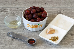 Соус из крыжовника к мясу Соус из крыжовника к мясу