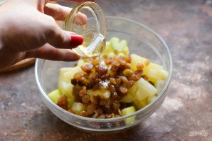 Салат "Гусарский" с сельдереем Салат "Гусарский" с сельдереем