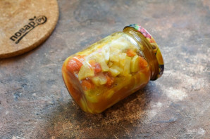 Салат "Бомба" из кабачков на зиму