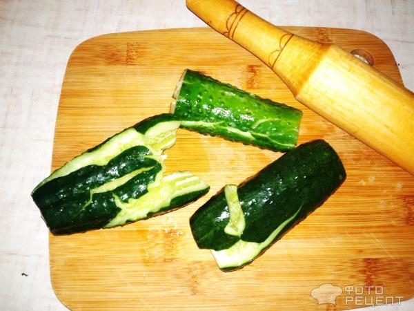 Рецепт: Битые огурцы - Быстро маринованные огурчики Рецепт: Битые огурцы - Быстро маринованные огурчики