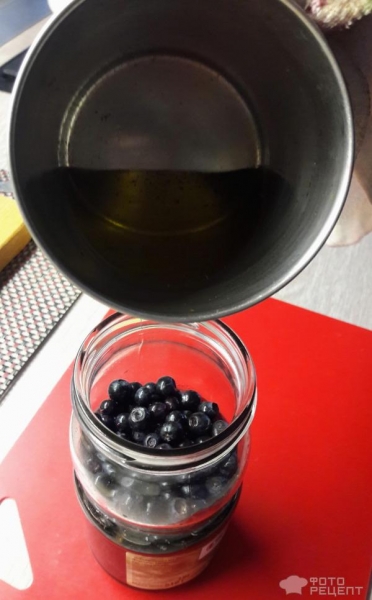 Рецепт: Черника в топленом масле на зиму - Вкусно и полезно! Рецепт: Черника в топленом масле на зиму - Вкусно и полезно!