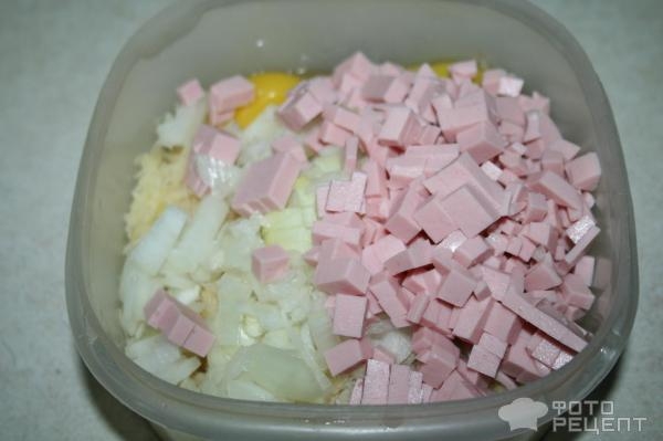 Рецепт: Горячие бутерброды в ростере - С отварным картофелем и докторской колбасой Рецепт: Горячие бутерброды в ростере - С отварным картофелем и докторской колбасой