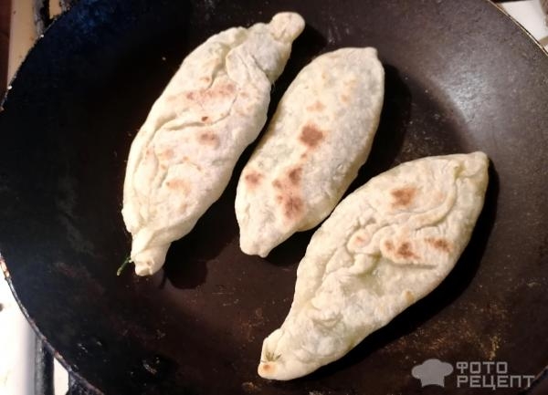 Рецепт: Лепешки с зеленью - женгялов хац - армянская лепёшка, вкусно и очень просто Рецепт: Лепешки с зеленью - женгялов хац - армянская лепёшка, вкусно и очень просто