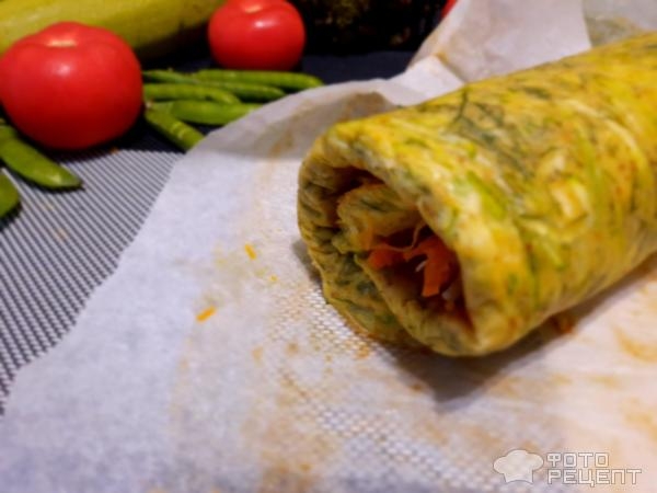 Рецепт: Рулет из кабачков - С начинкой на Ваш вкус!