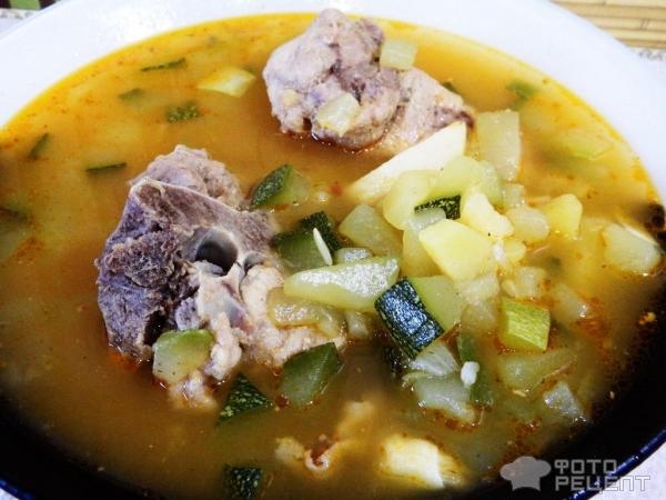 Рецепт: Суп из кабачка - Легкий супчик на мясном бульоне