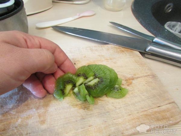 Рецепт: Торт для детей от двух лет - пекла на день рождения